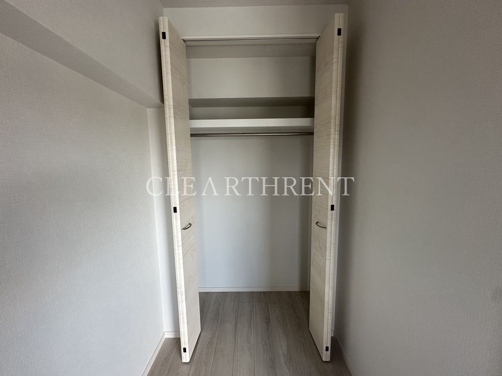 収納　同タイプ別住戸写真となります。現況と異なる場合がございます。