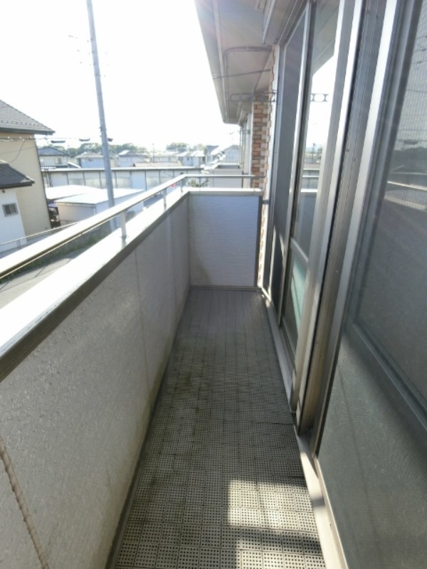 バルコニー　図面と現状に相違がある場合には現状を優先