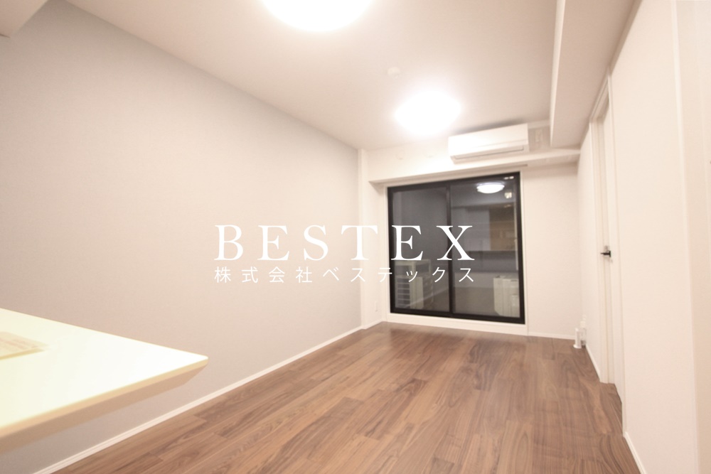 居室・リビング　※別部屋のお写真です