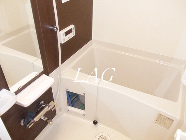 バス・シャワールーム　お風呂です。