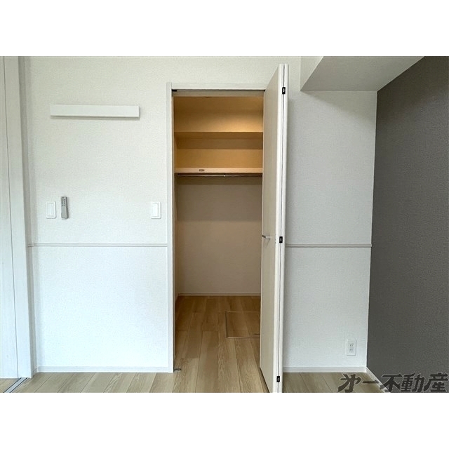 収納　ウォークインクローゼット