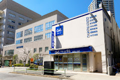 ドラックストア　クオール薬局高輪店（ドラッグストア）まで52m