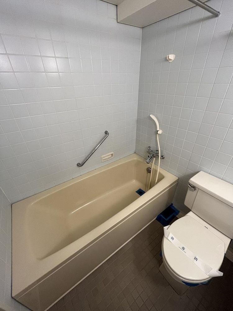 バス・シャワールーム　※全て別号室のお写真。内装等参考にしてください。