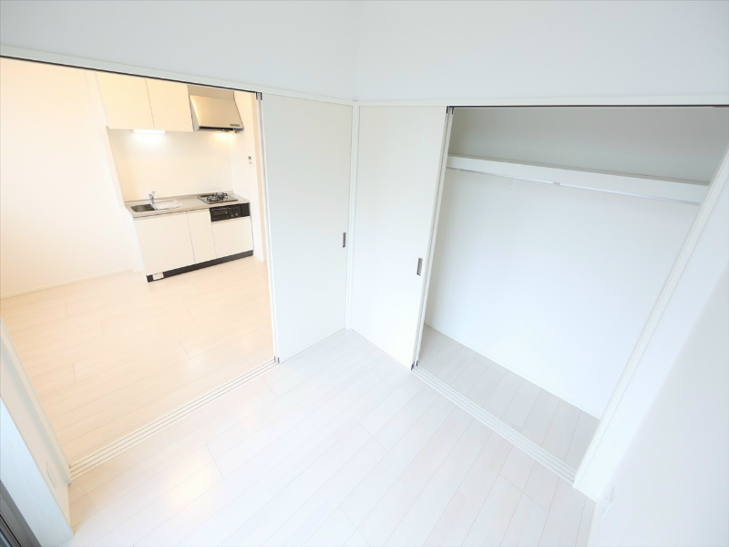 その他部屋・スペース　洋室3.7帖　クローゼット付（収納充実してます）