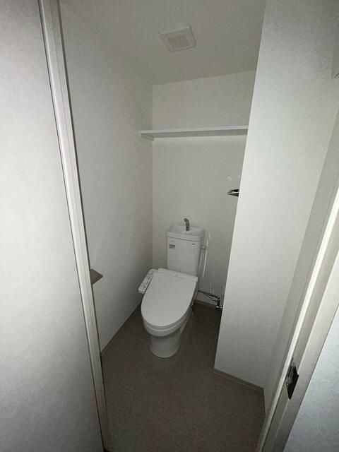 トイレ　清潔感のあるトイレです