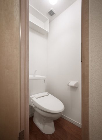 トイレ　シンプルなトイレ！