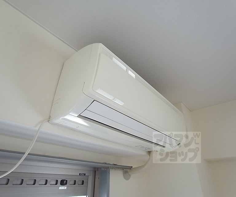 その他設備　エアコン装備