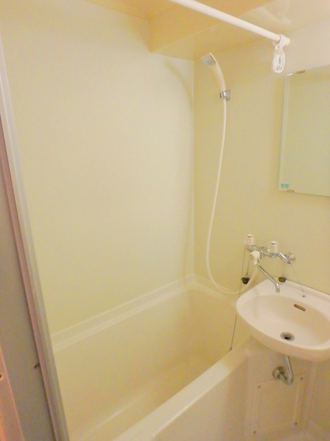 バス・シャワールーム　疲れを癒すバスルーム♪