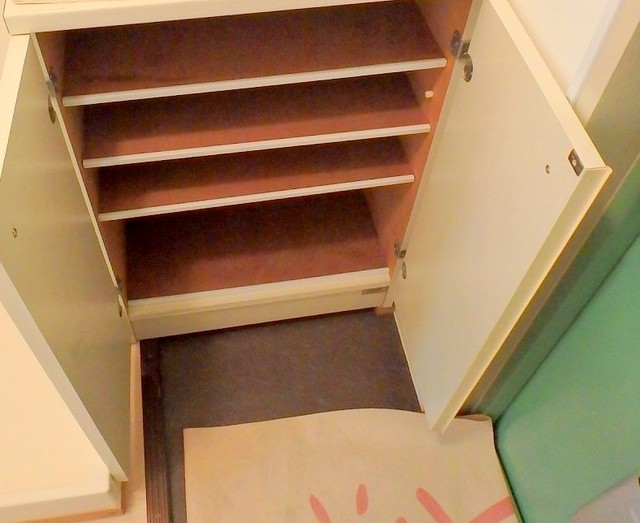 玄関　玄関横シューズボックス♪