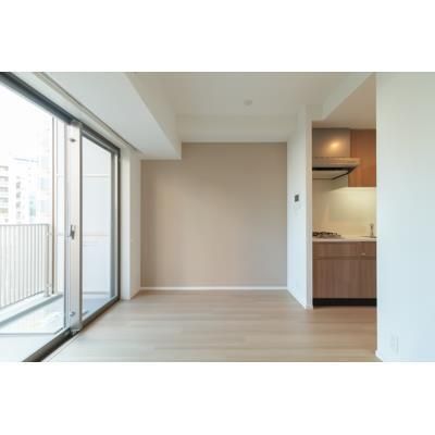 居室・リビング　☆明るい洋室☆