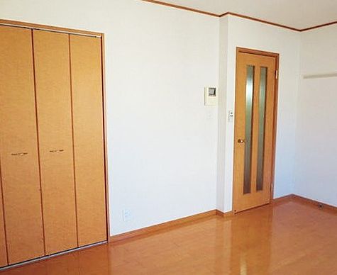 居室・リビング　ゆったり過ごせる居間です