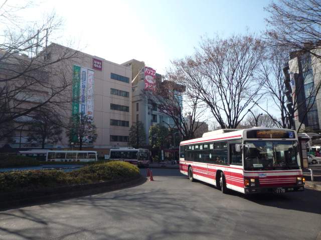 飲食店　レッドロブスター武蔵野関前店（飲食店）まで357m