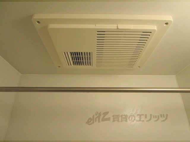 その他設備　浴室乾燥機