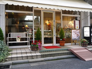 飲食店　マリーズ（飲食店）まで417m