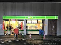 コンビニ　NewDays(ニューデイズ) 千駄ヶ谷店（コンビニ）まで558m