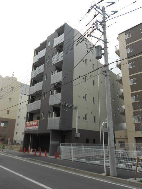 建物外観　外観タイル張りです