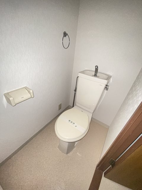 トイレ　清潔感のあるトイレです