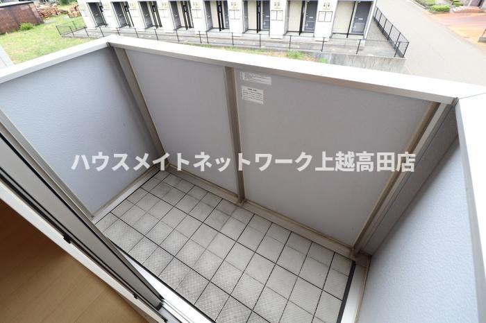 バルコニー　バルコニー