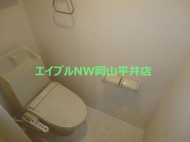 トイレ　シャワー付トイレ