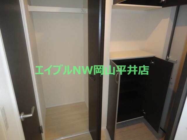 玄関　収納