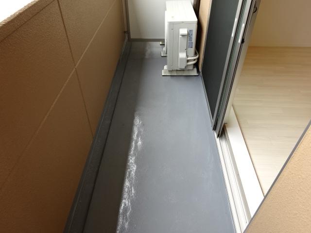 バルコニー　ベランダ