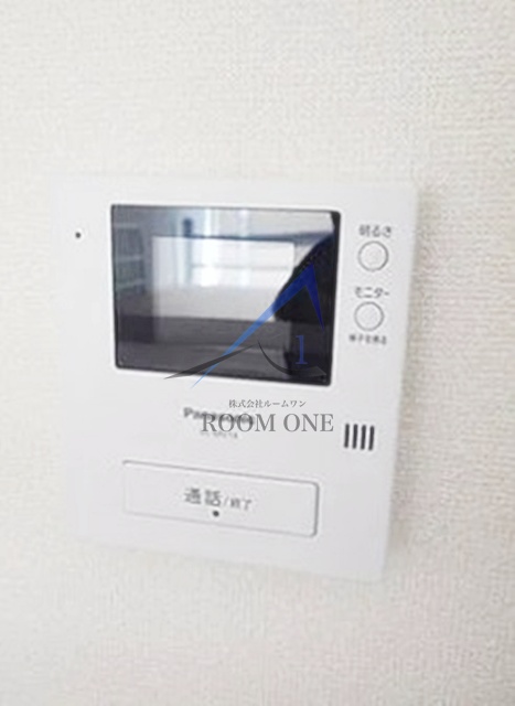 セキュリティ　モニター付きインターホンです。
