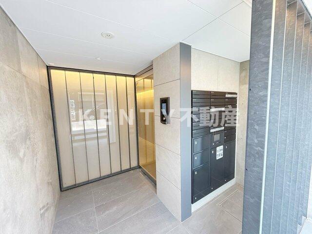エントランス　建物の内部です