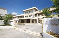 中学校　岡山市立操山中学校（中学校）まで613m