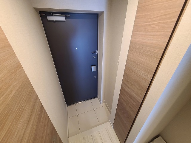 玄関　別号室の参考写真です。