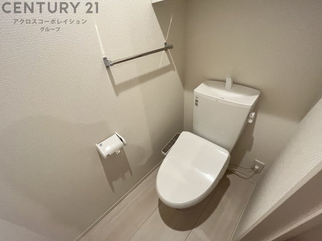 トイレ　温水洗浄便座付きでおすすめです