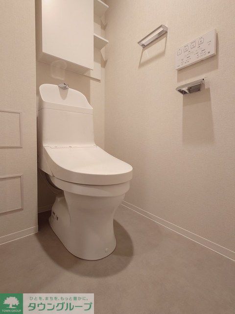 トイレ　※写真は同タイプ住戸です。