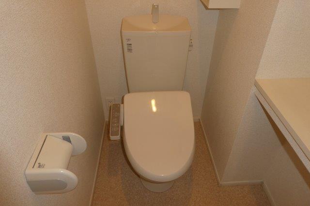 トイレ　ウォシュレット