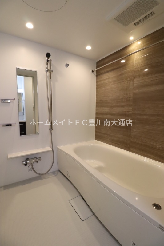 バス・シャワールーム　同型完成モデル
