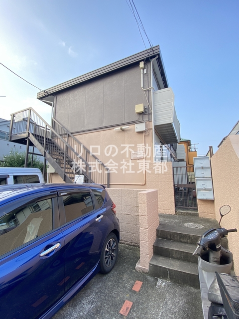建物外観　小田急線【祖師ヶ谷大蔵駅】徒歩１５分の立地です☆