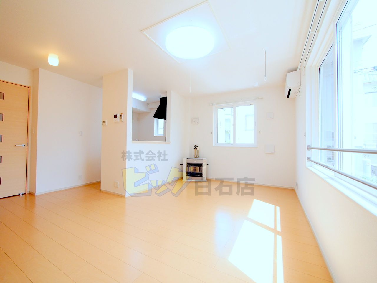 居室・リビング　日当たり良好で明るいお部屋です♪
