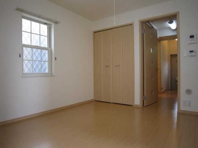 その他部屋・スペース　☆洋室７．６帖☆