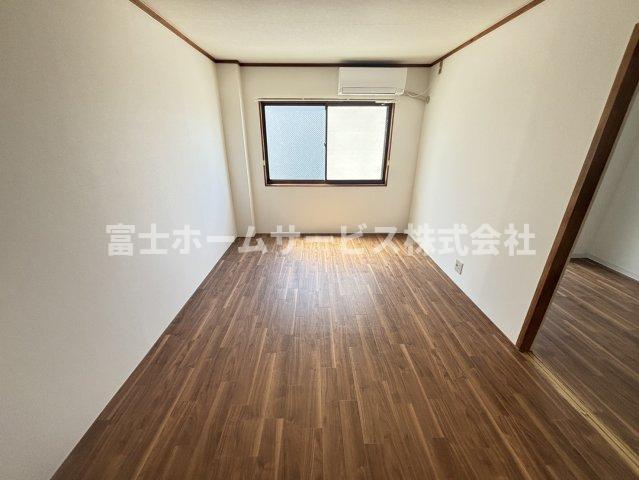プレアール天王寺の内装写真