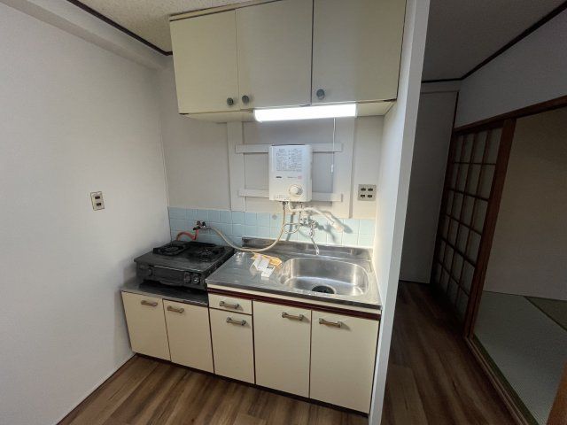 キッチン