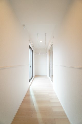 バルコニー　※同物件・反転タイプの写真です。