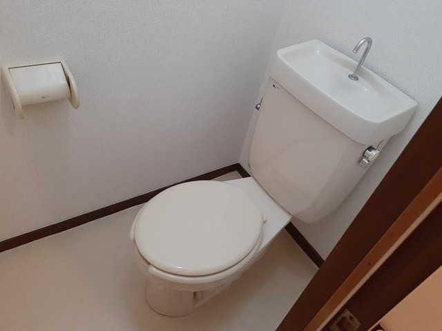 トイレ　図面と現状に相違がある場合には現状を優先