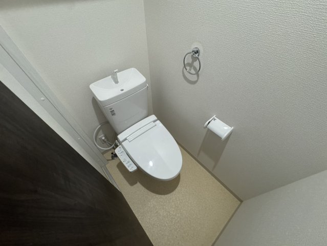 トイレ　落ち着いたトイレです