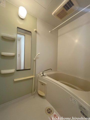 バス・シャワールーム　写真は別のお部屋です。※現況を優先します