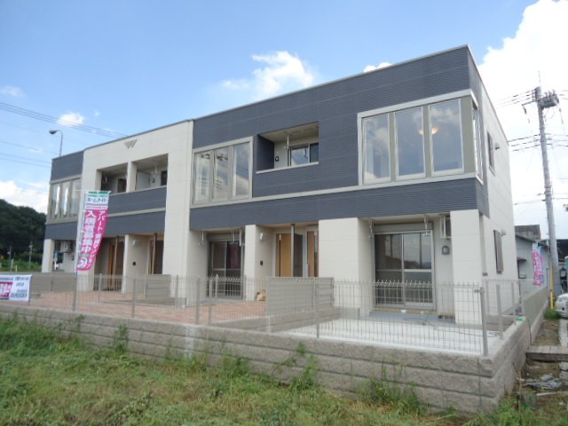 建物外観　外観写真（昼）