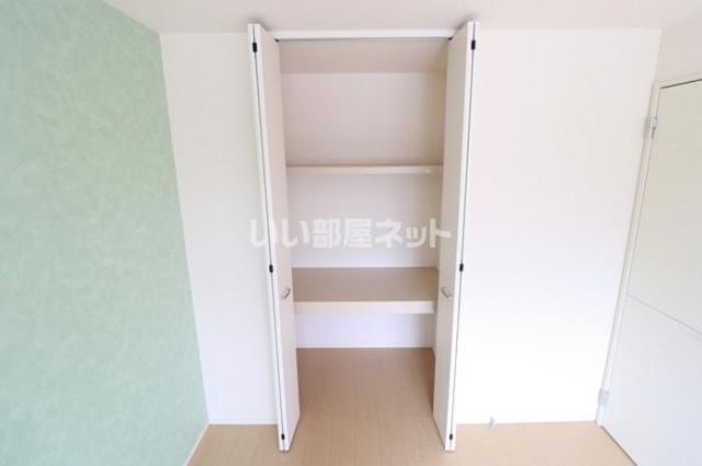 ミッドパレス IIの内装写真