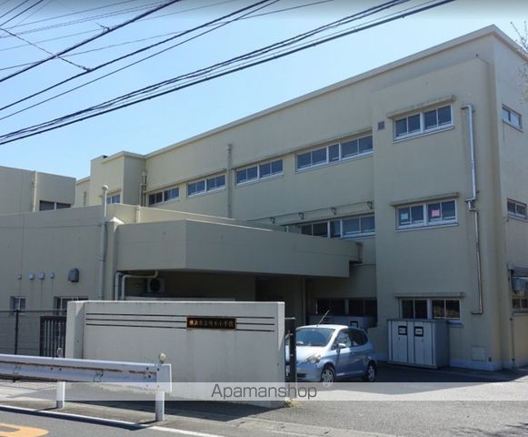 小学校　横浜市立境木小学校（小学校）まで800m