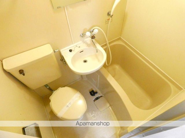 ＪＲ東海道本線 浜松駅 バス乗車時間：13分 最寄りバス停で下車 徒歩1分 5階建 築41年の風呂写真
