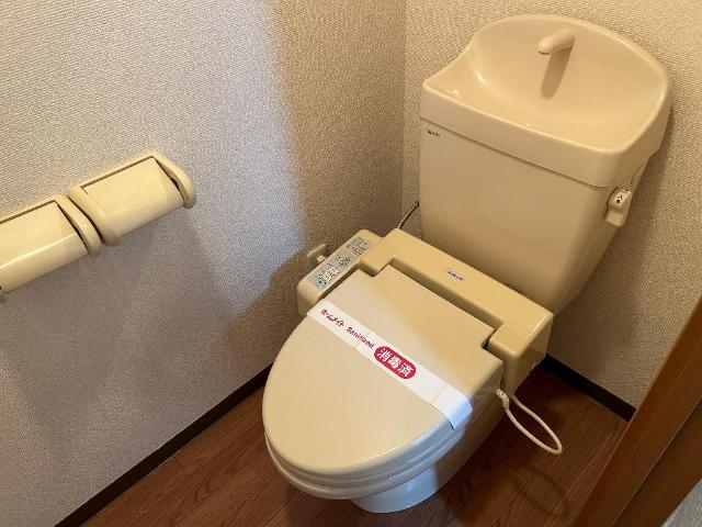 トイレ　シャワー付トイレ