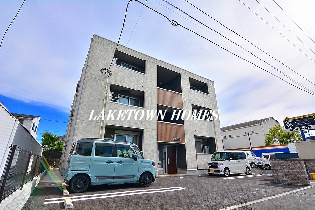 建物外観　レイクタウンでのお部屋探しは『地元の当社』にお任せ下さい！