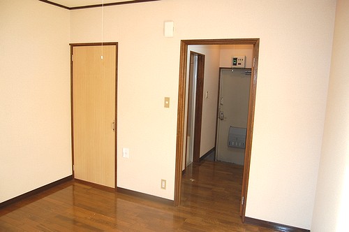 居室・リビング　5帖