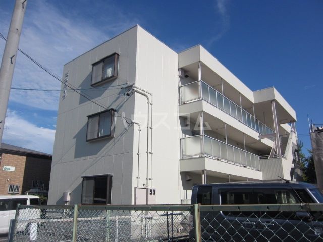 名古屋市中川区中島新町のマンションの建物外観